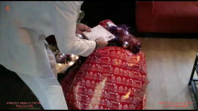 Mama, I whiwhi ahau i taku hakari kirihimete puhuruhuru uwha mama kakaho ki kaihe nui haurangi e pā ana ki tikaokao